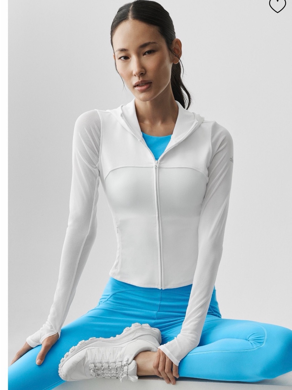 ALO SOFTSCULT SUPERSET FULL ZIP JACKET- WHITE